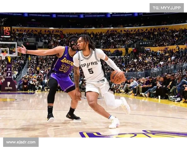 NBA新秀初登场:亮眼表现与未来潜力分析 NBA新秀初登场:亮眼表现与未来潜力分析